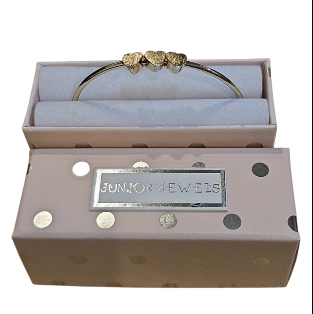 Junior Jewels Gold 3 Heart Bracelet (NWOT - NIB)